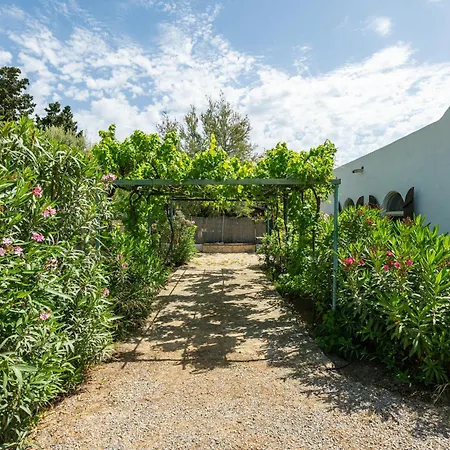Casa Degli Gnomi Semesterbostad Simius